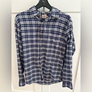 Faherty Men's Navy and White Checkered Shirt Size Medium